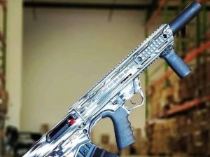 《战地模拟器》中霰弹枪的实战应用（搭配技巧与使用注意事项）