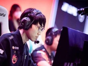 FPX战队老板的身份揭秘（探秘《LOL》游戏背后的商业王国，解读FPX战队老板的神秘面纱）